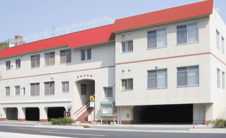 近くの瀬崎保育園まで884m（徒歩12分）