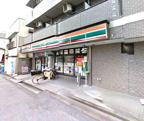近くのセブン‐イレブン 川崎戸手4丁目店まで709m(徒歩9分)
