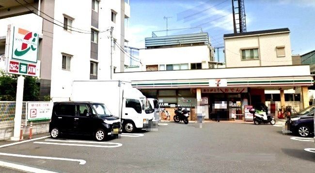 近くのセブンイレブンまで429m(徒歩6分)