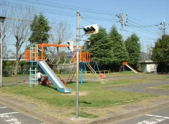 近くの玉島中央公園まで929m（徒歩12分）