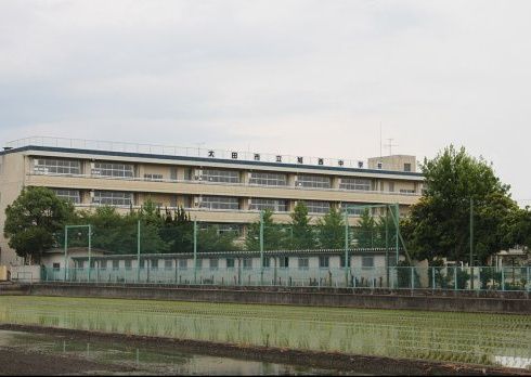 近くの太田市立城西中学校まで1,717m（徒歩22分）
