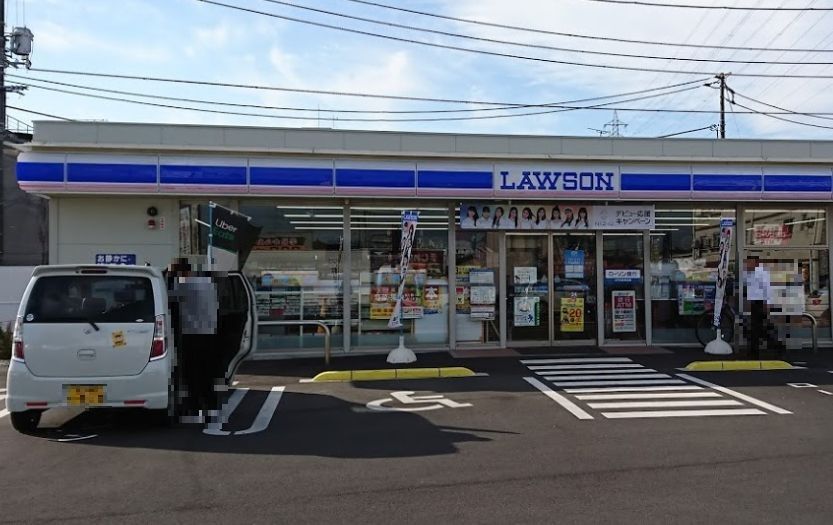 近くのローソン岡山神田町二丁目店まで642m（徒歩9分）