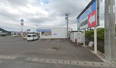 近くのローソン 高松三谷店まで1,407m（徒歩18分）