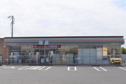 近くのセブンイレブン 扶桑南山名店まで703m(徒歩9分)