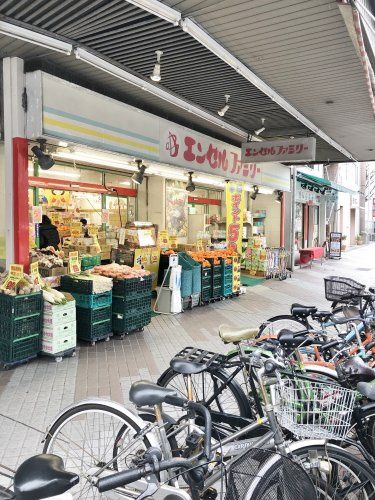 近くのエンゼルファミリー門前仲町店まで471m(徒歩6分)
