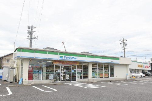 近くのファミリーマート 江南東野町店まで237m(徒歩3分)