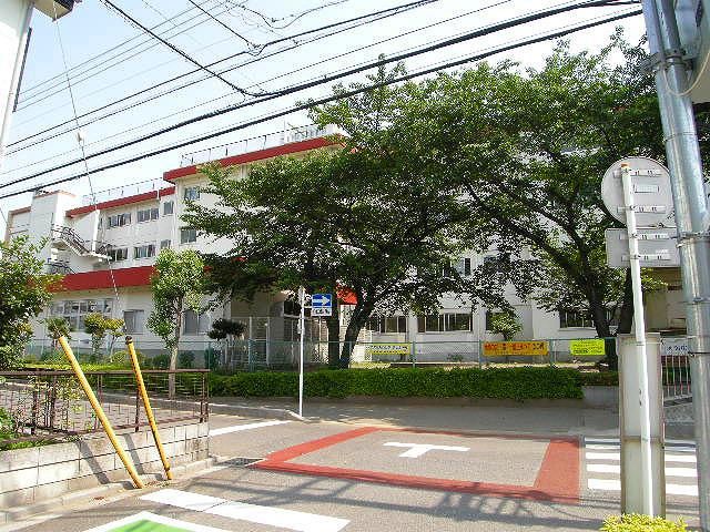 近くのさいたま市立文蔵小学校まで441m（徒歩6分）