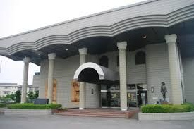 近くの観音寺市立豊浜図書館まで1,449m(徒歩19分)
