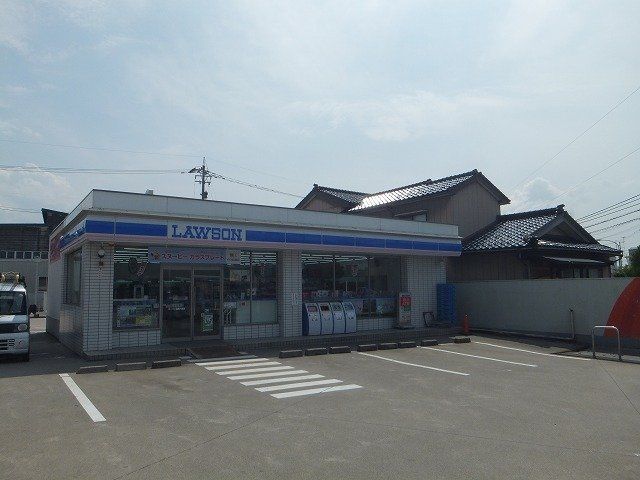 近くのローソン 高岡六家店まで1,411m(徒歩18分)