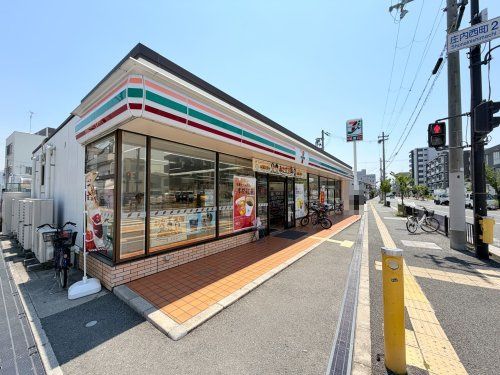 近くのセブンイレブン豊中庄内西町2丁目店まで2,344m(徒歩30分)
