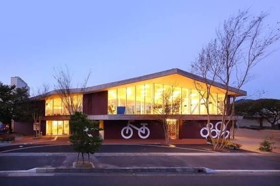 近くの市立浮気保育園まで731m(徒歩10分)