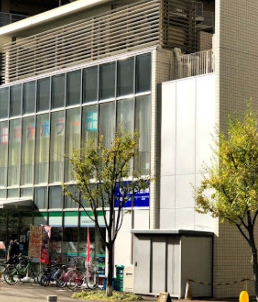 近くのファミリーマート 都島善源寺町店まで486m(徒歩7分)