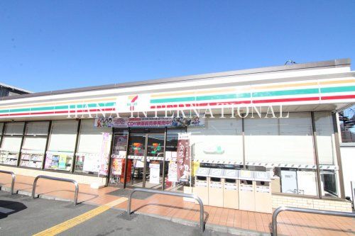 近くのセブンイレブンまで1,197m(徒歩15分)