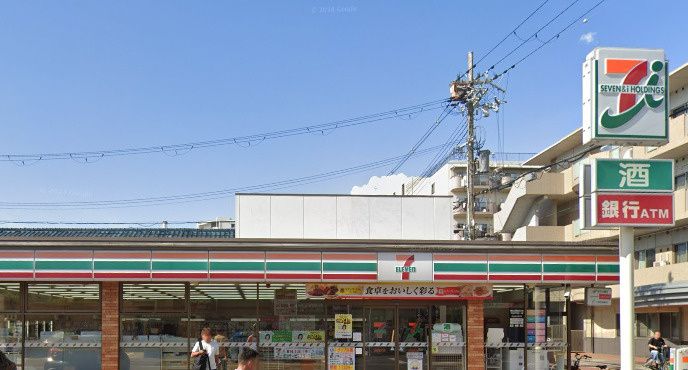 近くのセブンイレブン 大阪加美東4丁目店まで372m(徒歩5分)