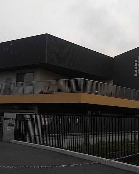 近くの智鳥保育園まで665m（徒歩9分）