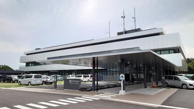 近くの門川町役場まで1,590m(徒歩20分)