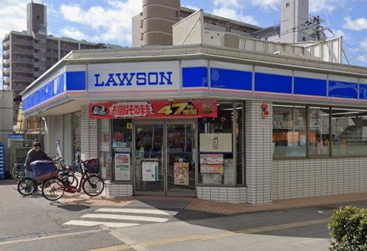 近くのローソン 東大阪荒本駅前店まで394m(徒歩5分)