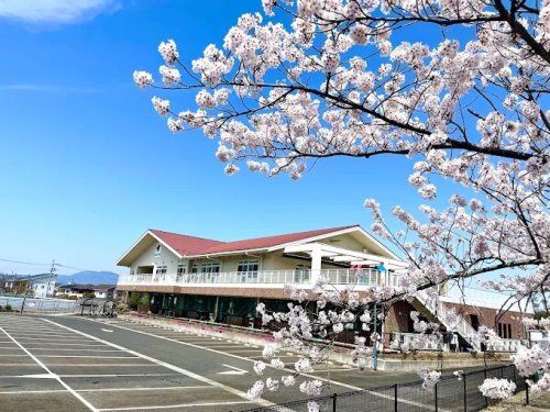近くの緑波くるみこども園まで710m(徒歩9分)