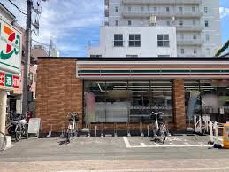 近くのセブンイレブン 葛飾新小岩1丁目西店まで750m(徒歩10分)