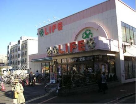 近くのライフ中野駅前店まで878m(徒歩11分)