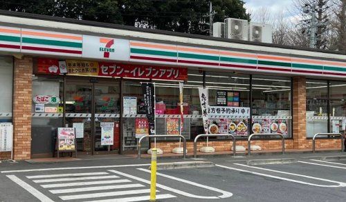近くのセブンイレブン 西東京向台2丁目店まで472m(徒歩6分)