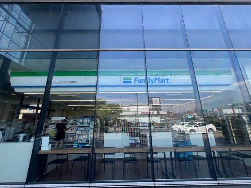 近くのファミリーマート フェニックスプラザ摩耶店まで512m(徒歩7分)