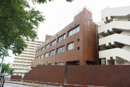 近くの豊島区立駒込図書館まで310m（徒歩4分）