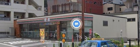 近くのセブンイレブン長崎御船蔵町店まで200m（徒歩3分）