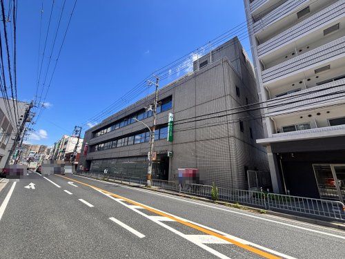 近くの豊中郵便局まで370m(徒歩5分)