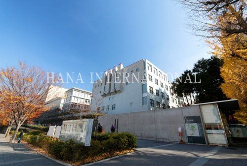 近くの慶応大学まで1,835m(徒歩23分)