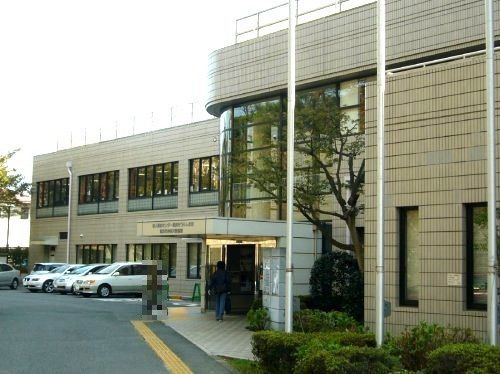 近くの横浜市神奈川図書館まで473m(徒歩6分)