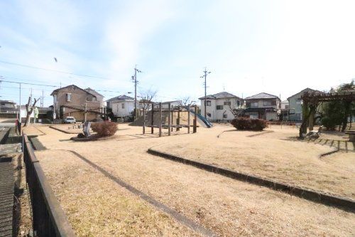 近くの富岡南公園まで2,565m(徒歩33分)