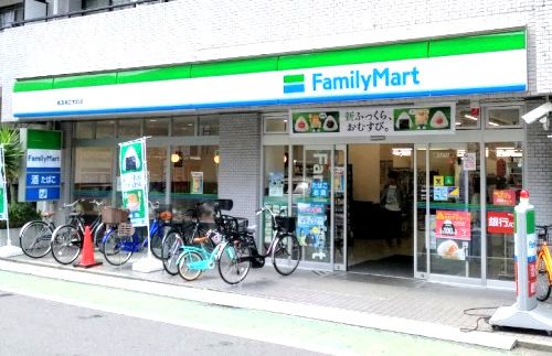 近くのファミリーマート 横浜神之木町店まで671m(徒歩9分)