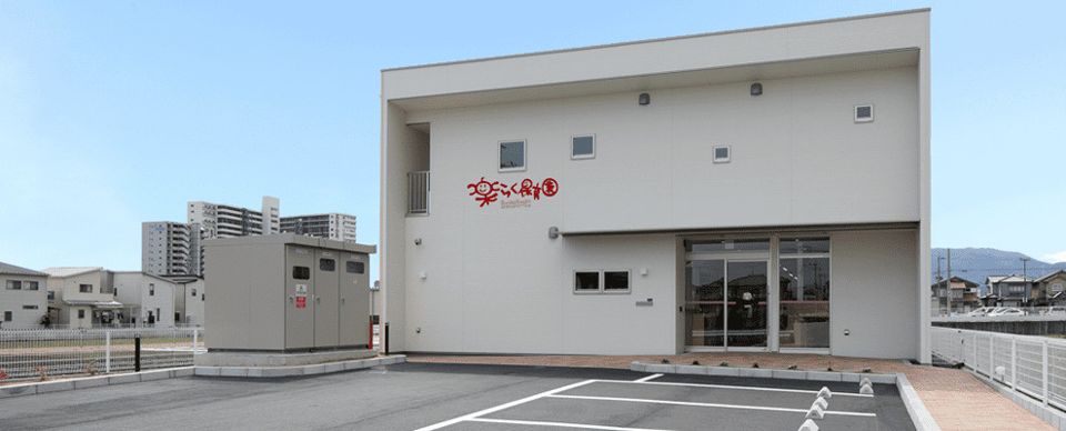 近くの楽らく保育園まで436m（徒歩6分）