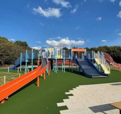 近くの山田池公園まで400m(徒歩5分)