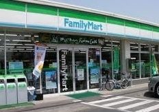 近くのファミリーマート 太田藤阿久町店まで1,125m(徒歩15分)