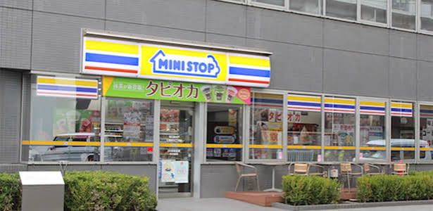 近くのミニストップ 江東枝川1丁目店まで930m(徒歩12分)