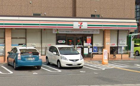 近くのセブンイレブン 大阪元町3丁目店まで405m(徒歩6分)