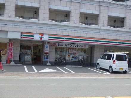近くのセブンイレブン 京都西陣郵便局店まで815m(徒歩11分)