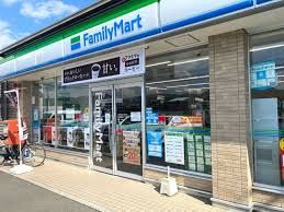 近くのファミリーマート 大津稲津一丁目店まで2,665m(徒歩34分)