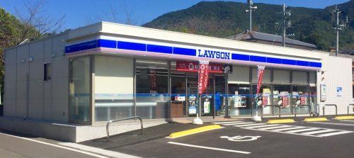 近くのローソン 長与嬉里郷店まで468m(徒歩6分)