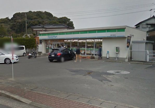 近くのファミリーマート 諫早天満町店まで239m（徒歩3分）