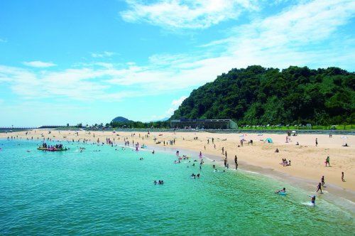 近くの結の浜マリンパークまで5,916m(徒歩74分)