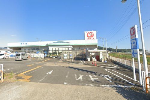 近くのコメリ ハード&グリーン飯盛店まで1,600m(徒歩20分)