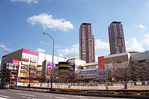 近くのイオンモール大日まで559m（徒歩7分）