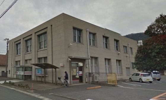 近くの中国銀行水島東支店まで504m（徒歩7分）