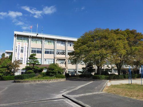近くの愛知県立江南高校まで441m（徒歩6分）