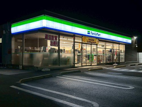 近くのファミリーマート 西条公園前店まで706m(徒歩9分)