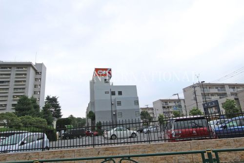 近くのオーケー 狛江店まで1,077m(徒歩14分)