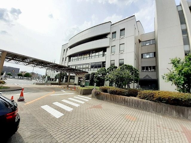 近くの北九州市若松区役所まで293m(徒歩4分)